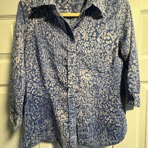 Coldwater Creek No Iron Button down top  Size M (10-12)